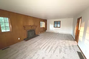 915 Sunset Dr, Princeton, IL 61356 - Photo 12