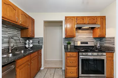 2838 Meadow Lane #W2, Schaumburg, IL 60193 - Photo 8