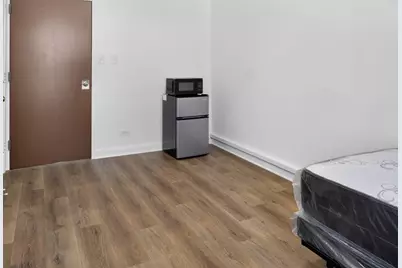 501 N Central Avenue #103, Chicago, IL 60644 - Photo 2