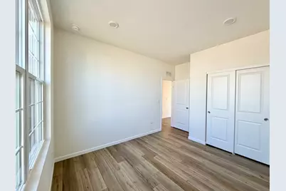 3200 Peyton Circle, Aurora, IL 60503 - Photo 4