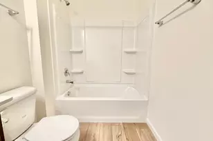 3200 Peyton Cir, Aurora, IL 60503 - Photo 10