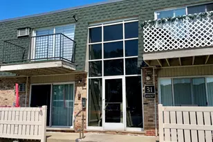 10037 S Walnut Terrace, Palos Hills, IL 60465 - Photo 1