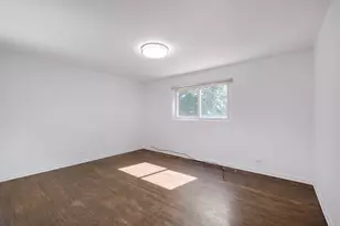1721 N Wilshire Dr, Arlington Heights, IL 60004 - Photo 8