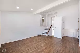 1721 N Wilshire Dr, Arlington Heights, IL 60004 - Photo 4
