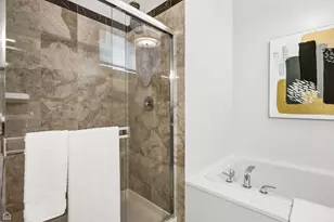 1417 N Bosworth Ave, Chicago, IL 60642 - Photo 22