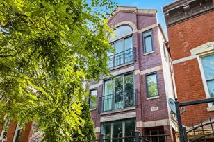 1417 N Bosworth Ave, Chicago, IL 60642 - Photo 32