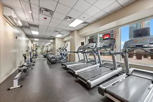 512 N McClurg Ct, Chicago, IL 60611 - Photo 28