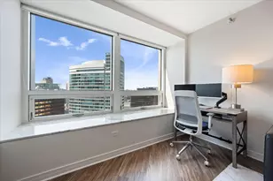 512 N McClurg Ct, Chicago, IL 60611 - Photo 12