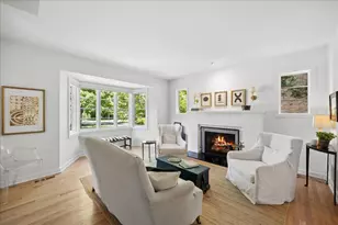154 Glenwood Ave, Winnetka, IL 60093 - Photo 4
