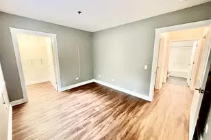 941 N Swift Rd, Addison, IL 60101 - Photo 18