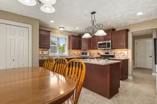 858 Freedlund Dr, Rockton, IL 61072 - Photo 16