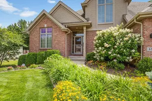 858 Freedlund Dr, Rockton, IL 61072 - Photo 4