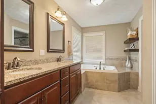 858 Freedlund Dr, Rockton, IL 61072 - Photo 28