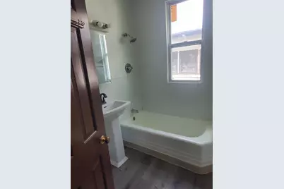 10240 S Indiana Avenue, Chicago, IL 60628 - Photo 8