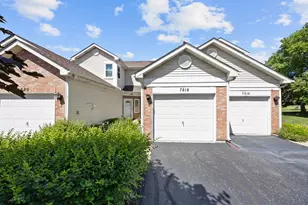 7818 Darien Lake Dr, Darien, IL 60561 - Photo 2