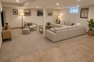 229 Fuller Rd, Hinsdale, IL 60521 - Photo 10