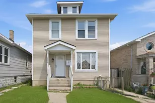 6939 S Komensky Ave, Chicago, IL 60629 - Photo 2