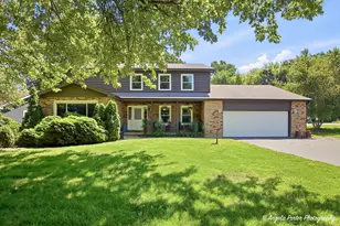 5912 Terra Cotta Rd, Crystal Lake, IL 60014 - Photo 1
