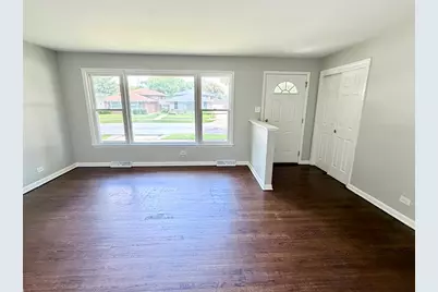 17060 Wausau Avenue, South Holland, IL 60473 - Photo 6