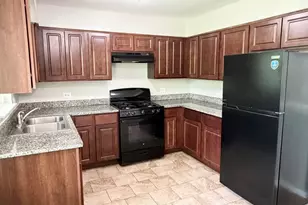 17060 Wausau Ave, South Holland, IL 60473 - Photo 10