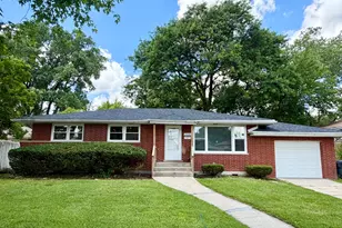 17060 Wausau Ave, South Holland, IL 60473 - Photo 1