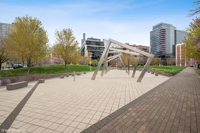 950 W Monroe Street #901, Chicago, IL 60607 - Photo 24
