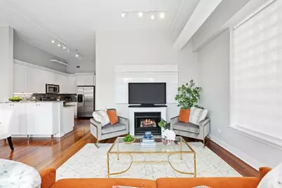 950 W Monroe Street #901, Chicago, IL 60607 - Photo 4