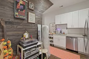 1854 W 18th St, Chicago, IL 60608 - Photo 6