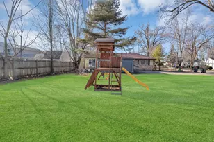 117 Arthur Ave, South Elgin, IL 60177 - Photo 6