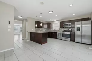 11707 S Morgan St, Chicago, IL 60643 - Photo 8