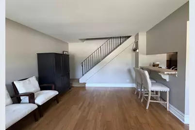2678 Woodview Court #2678, Waukegan, IL 60087 - Photo 4