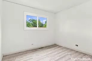 122 Hickory St, Mundelein, IL 60060 - Photo 14