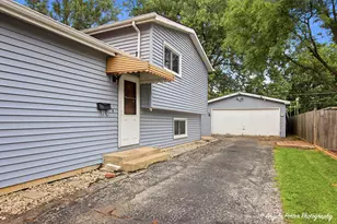 122 Hickory St, Mundelein, IL 60060 - Photo 22