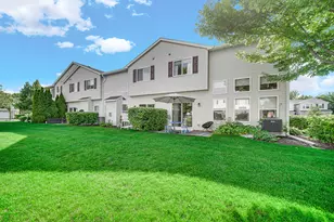 3216 Harvard Ln, Lake in the Hills, IL 60156 - Photo 22