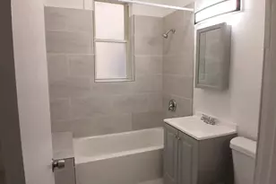 4058 W Hirsch St, Chicago, IL 60651 - Photo 6
