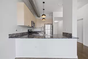 1155 W Madison St, Chicago, IL 60607 - Photo 22