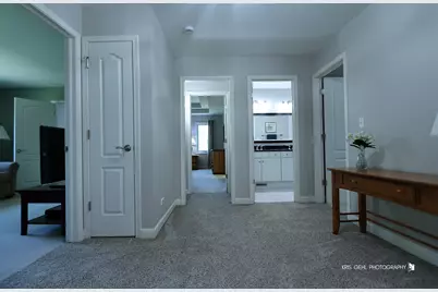 898 Lakeridge Court, Aurora, IL 60502 - Photo 20