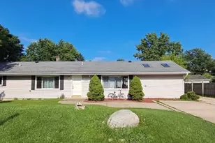 1275 Bloomingdale Rd, Glendale Heights, IL 60139 - Photo 4