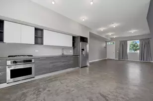 2639 N Hamlin Ave, Chicago, IL 60647 - Photo 6