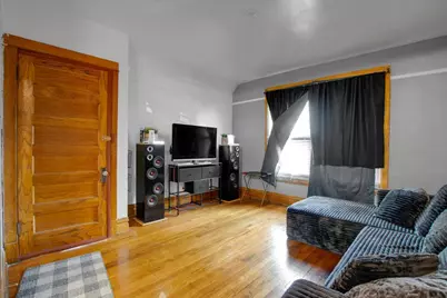 838 N Homan Avenue, Chicago, IL 60651 - Photo 6