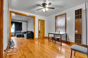 838 N Homan Ave., Chicago, IL 60651 - Photo 8
