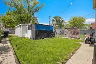 838 N Homan Ave., Chicago, IL 60651 - Photo 28