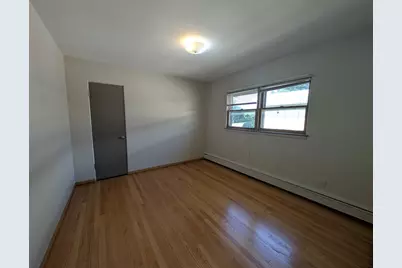 300 Burlington Avenue #2NDFL, Downers Grove, IL 60515 - Photo 6