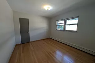 300 Burlington Ave, Downers Grove, IL 60515 - Photo 6