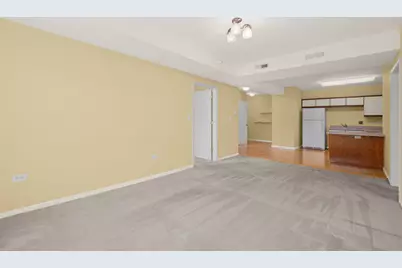 891 Central Avenue #336, Highland Park, IL 60035 - Photo 8