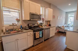 859 N Marshfield Ave, Chicago, IL 60622 - Photo 4