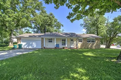 1130 S Wildwood Drive, Mt. Zion, IL 62549 - Photo 1