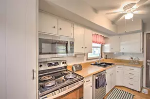 1130 S Wildwood Dr, Mt. Zion, IL 62549 - Photo 6
