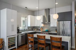 2491 N Milwaukee Ave, Chicago, IL 60647 - Photo 2