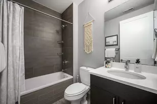 2491 N Milwaukee Ave, Chicago, IL 60647 - Photo 18